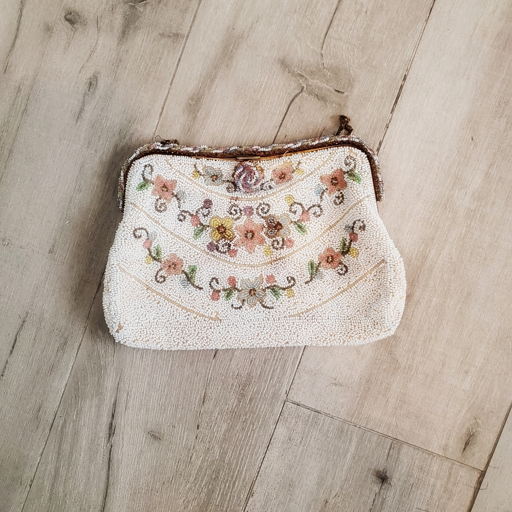 Jorelle Bags | Vtg Jorelle Beaded White Floral Des